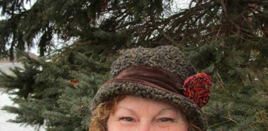 Leonda Kessinger Shroyer: Junque Gypsy