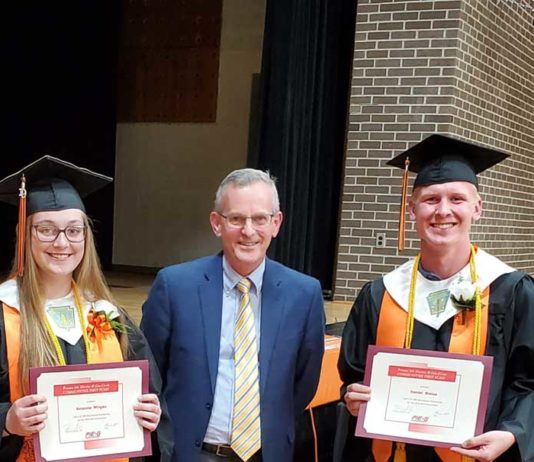 PIE&G Awards $14,500 In Scholarships To Area High School Graduates