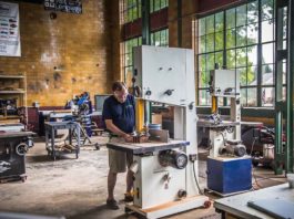 Stars, Stripes And Sawdust