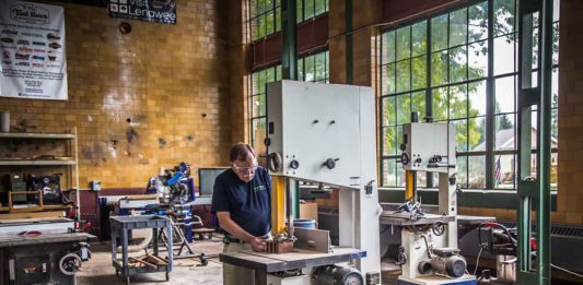 Stars, Stripes And Sawdust