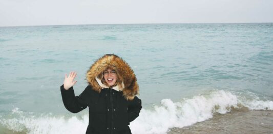 Road Trippin’ with Christal Frost: Lake Michigan Rock Hunting