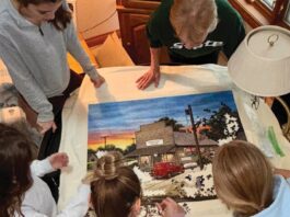 Jigsaw Puzzle Provides Family Fun And Teamwork