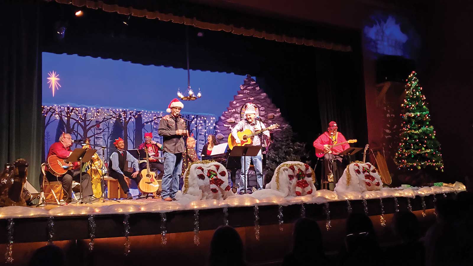 Hometown-Christmas_New-Photo-1